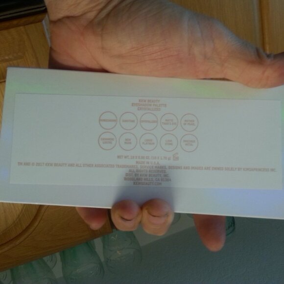 KKW Beauty Crystalized EyeShadow Palette Makeup Kit - Picture 14 of 14